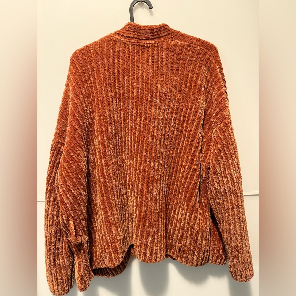 Urban Outfitters Oversized Chenille Cardigan *very soft* - Picture 9 of 9